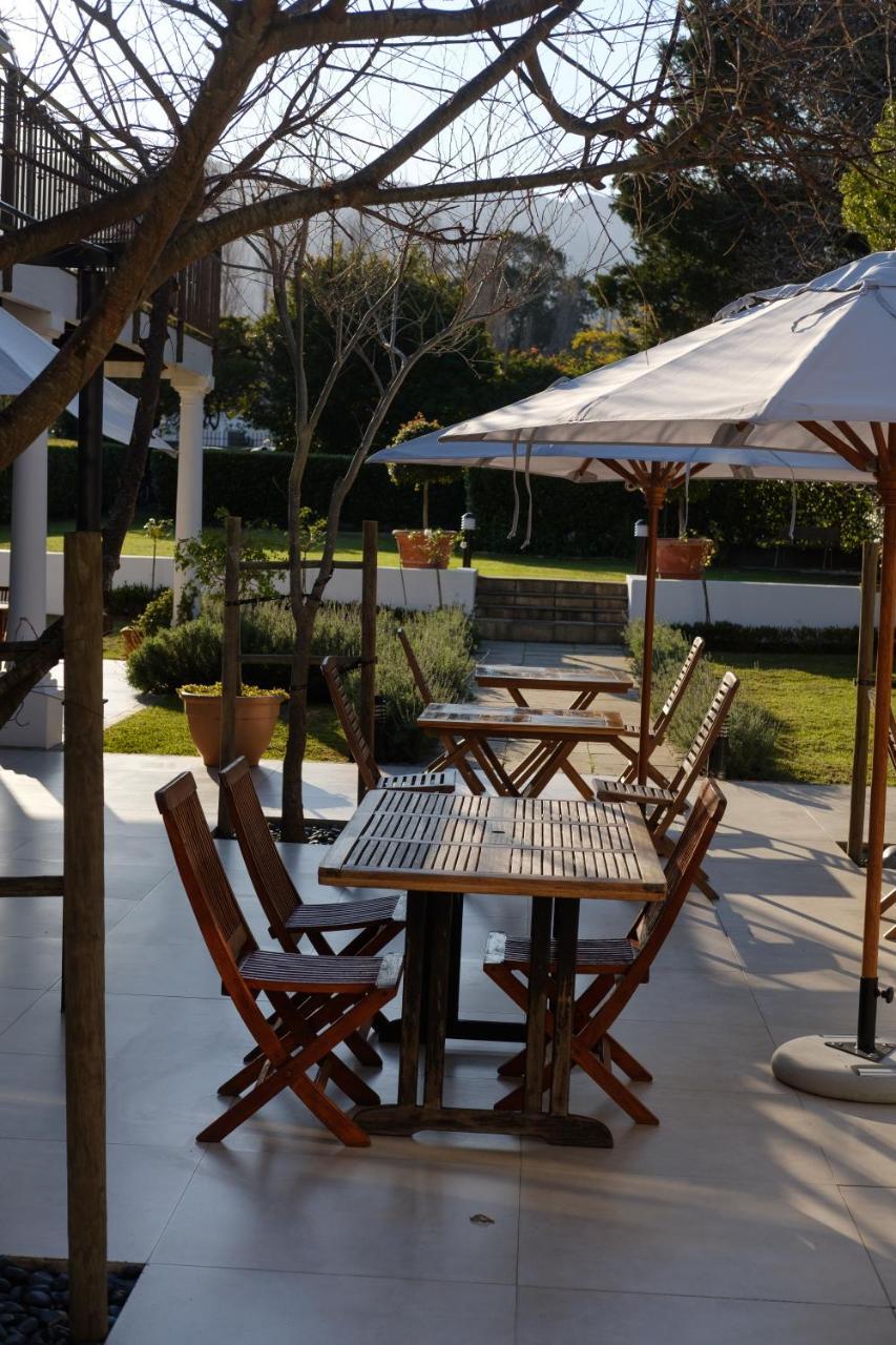 Constantia White Lodge Guest House 케이프타운 외부 사진